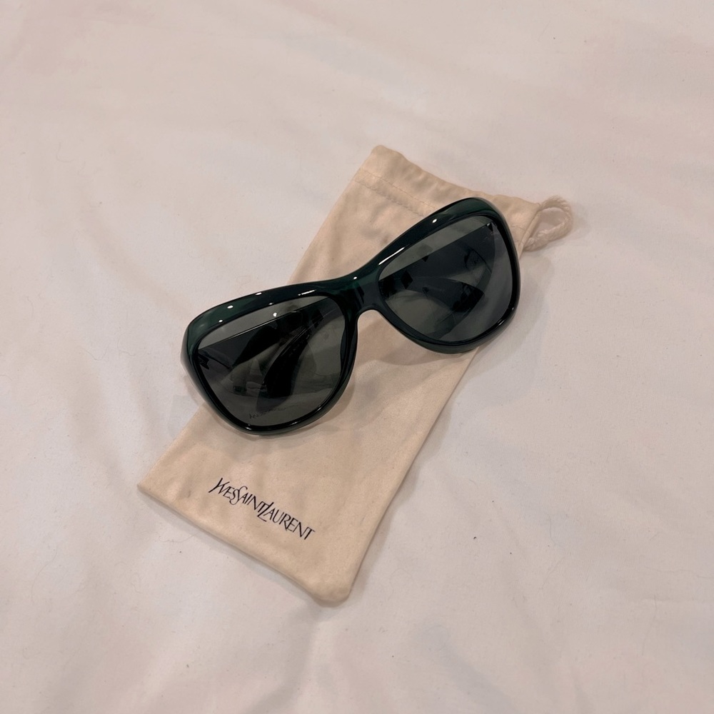 Green💚YSL Sunglasses